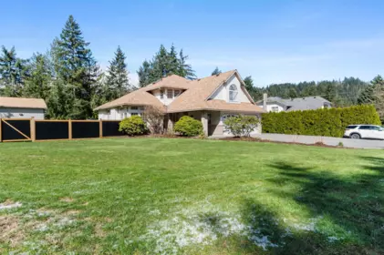 20947 Mt Hope Road, Hope, BC, Hope — Single Family Residence for sale