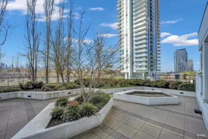 Swimming Pool Photo of 1107 2378 Alpha Avenue, Burnaby, BC