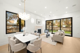 1095 E 14th Avenue, Vancouver, BC