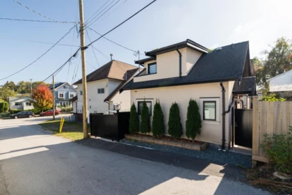 Outdoor Kitchen Photo of 2783 E 27th Avenue, Vancouver, BC