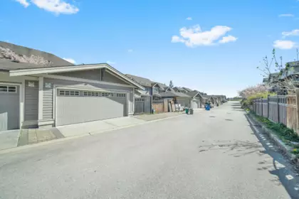 Community Amenities Photo (Clubhouse) of 11155 240 Street, Maple Ridge, BC