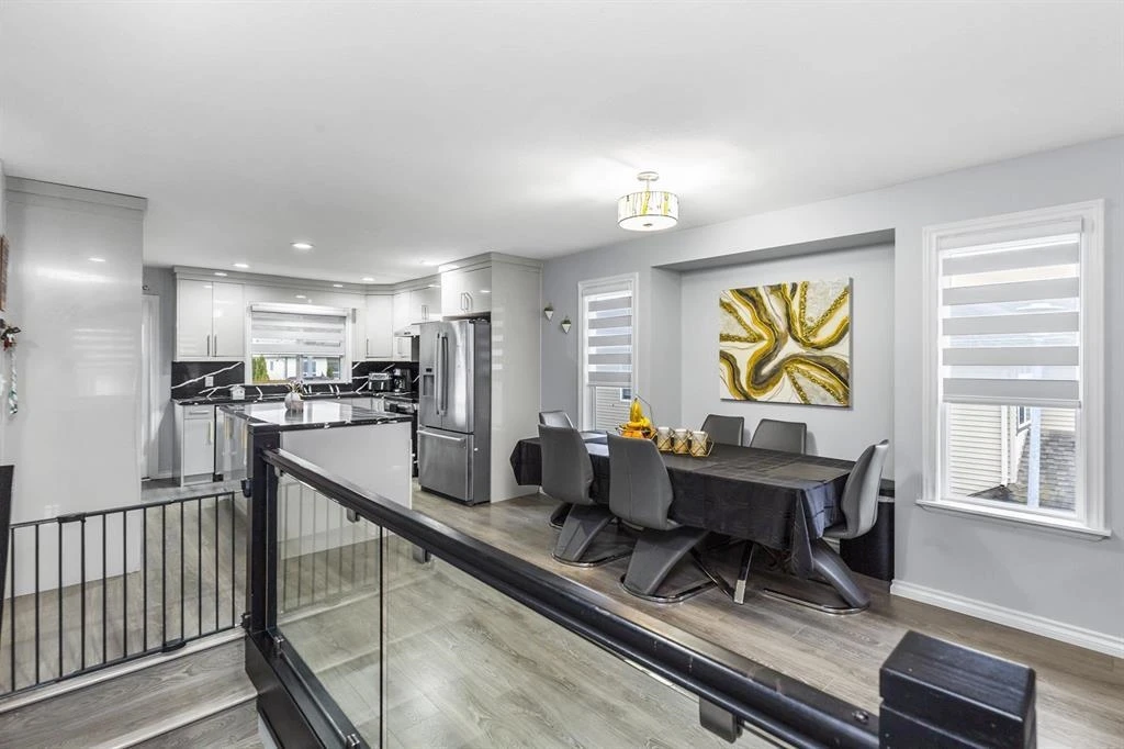Family Room Photo of 34795 1 Avenue, Abbotsford, BC