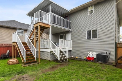 Hot Tub / Spa Photo of 34795 1 Avenue, Abbotsford, BC