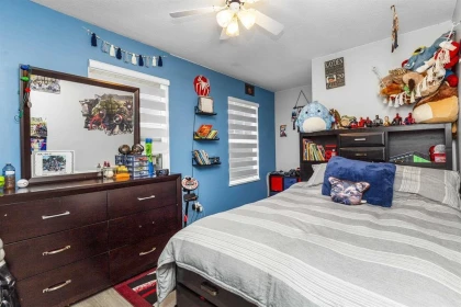 Office / Den Photo of 34795 1 Avenue, Abbotsford, BC