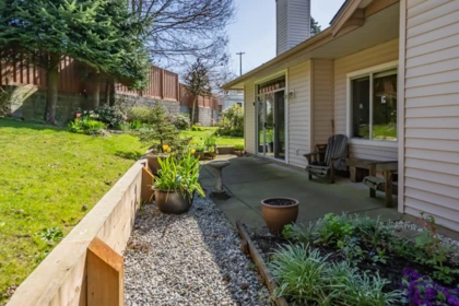 Garden / Landscaping Photo of 16 16325 82 Avenue, Surrey, BC