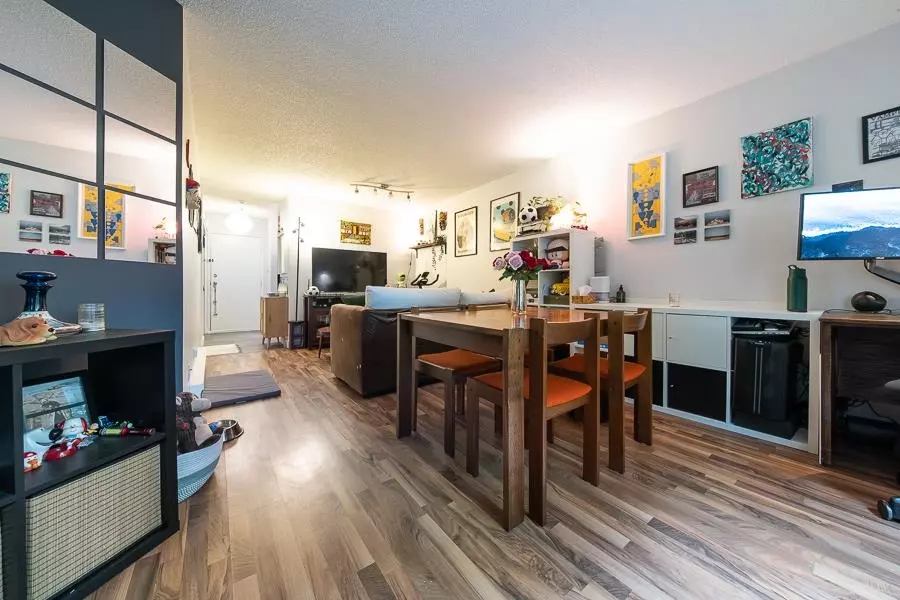 Living Room Photo of 209 1345 Comox Street, Vancouver, BC