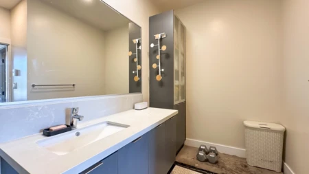 Office / Den Photo of 506 3602 Aldercrest Drive, North Vancouver, BC