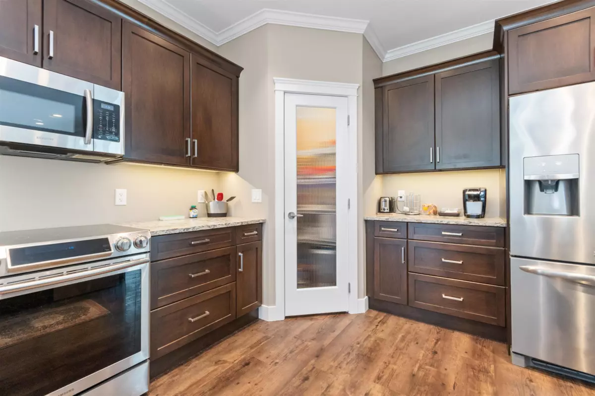 Family Room Photo of 590 Skagit Avenue, Hope, BC