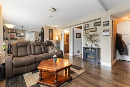 Aerial View of 590 Skagit Avenue, Hope, BC