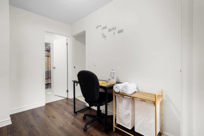 Hallway Photo of 10230 158 Street, Surrey, BC