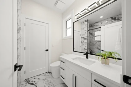 Hot Tub / Spa Photo of 33995 Walnut Avenue, Abbotsford, BC