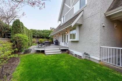 Front Yard Photo of 3758 Devonshire Drive, Surrey, BC