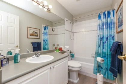 Entry Foyer Photo of 54 6488 168 Street, Surrey, BC