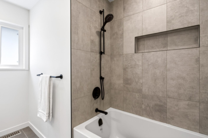 Mudroom Photo of 2085 Waverley Avenue, Vancouver, BC
