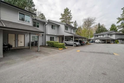 143 7317 140 Street, Surrey, BC, Surrey — Townhouse for sale