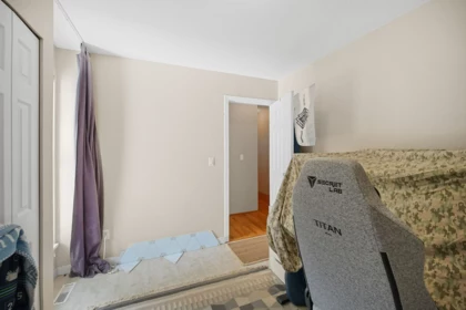 Guest Bathroom Photo of 129 Roe Drive, Port Moody, BC