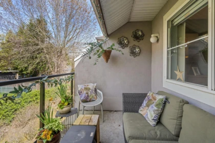 Outdoor Deck Photo of 305 33599 2 Avenue, Mission, BC