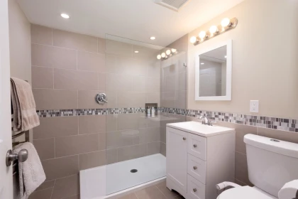Hot Tub / Spa Photo of 2873 Panorama Drive, North Vancouver, BC