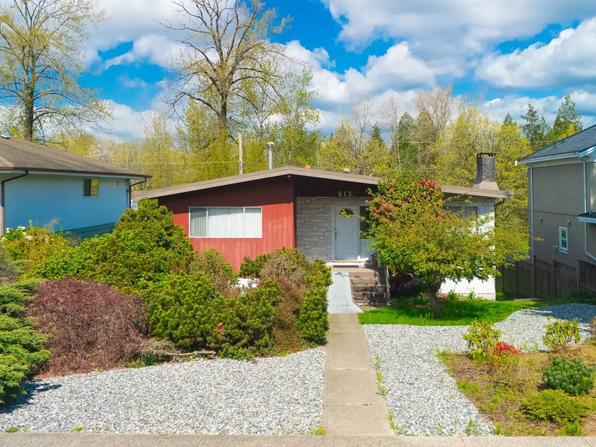 Living Room Photo of 6137 Service Street, Burnaby, BC