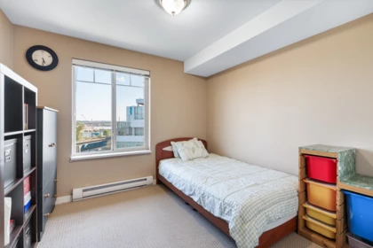 Guest Bathroom Photo of 2408 244 Sherbrooke Street, New Westminster, BC
