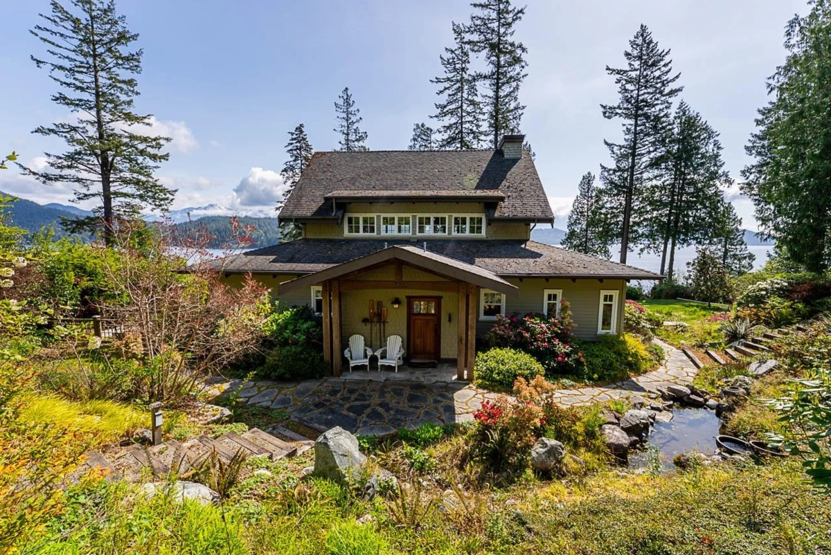 Living Room Photo of 766 The Grove Road, Gambier Island, BC