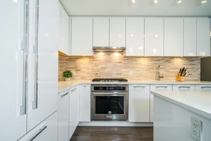 Kitchen Island Photo of 213 9551 Alexandra Road, Richmond, BC