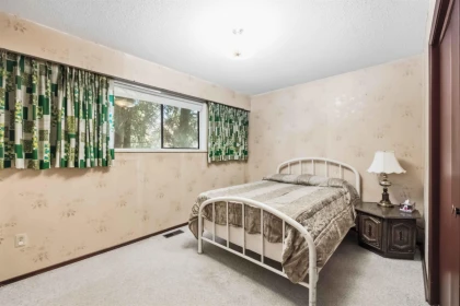 Office / Den Photo of 5860 172 Street, Surrey, BC