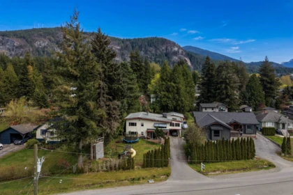 Outdoor Patio Photo of 41750 Cottonwood Road, Squamish, BC