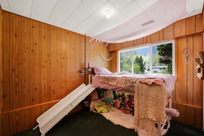 Walk-In Closet Photo of 41750 Cottonwood Road, Squamish, BC