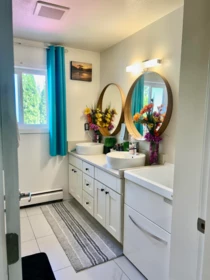 Primary Bathroom Photo of 20929 Hunter Place, Maple Ridge, BC
