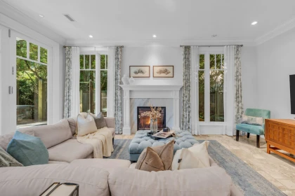 Breakfast Nook Photo of 5530 Mcmaster Road, Vancouver, BC
