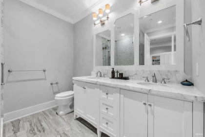 Laundry Room Photo of 5530 Mcmaster Road, Vancouver, BC