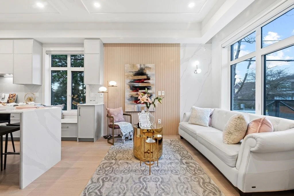Living Room Photo of 1510 W 61st Avenue, Vancouver, BC