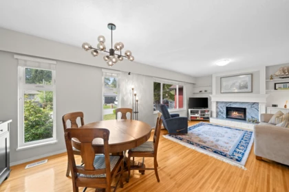 Breakfast Nook Photo of 3444 Church Street, North Vancouver, BC