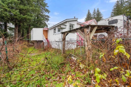 Outdoor Deck Photo of 366 Water Avenue, Hope, BC