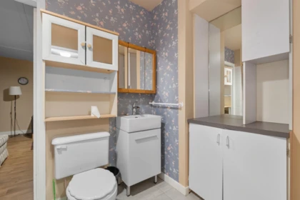 Primary Bedroom Photo of 366 Water Avenue, Hope, BC