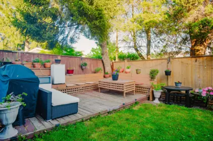 Garden / Landscaping Photo of 7270 16th Avenue, Burnaby, BC