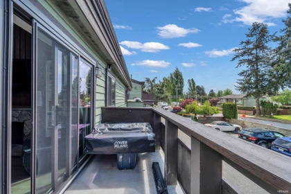 Laundry Room Photo of 214 11791 King Road, Richmond, BC