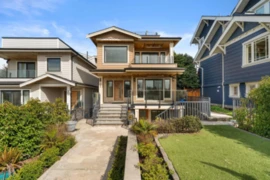 462 W 14th Street, North Vancouver, BC