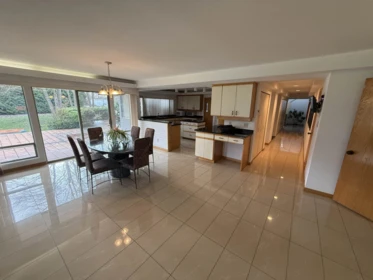 10520 Sidaway Road, Richmond, BC, Richmond — Single Family Residence for sale