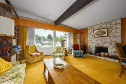 Breakfast Nook Photo of 8371 Spires Road, Richmond, BC