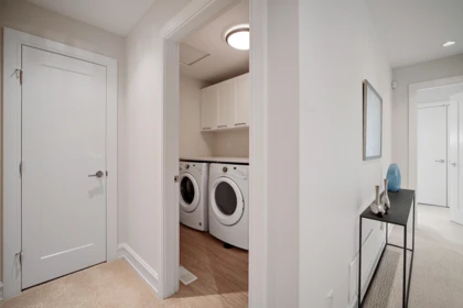 Laundry Room Photo of 1516 129a Street, Surrey, BC