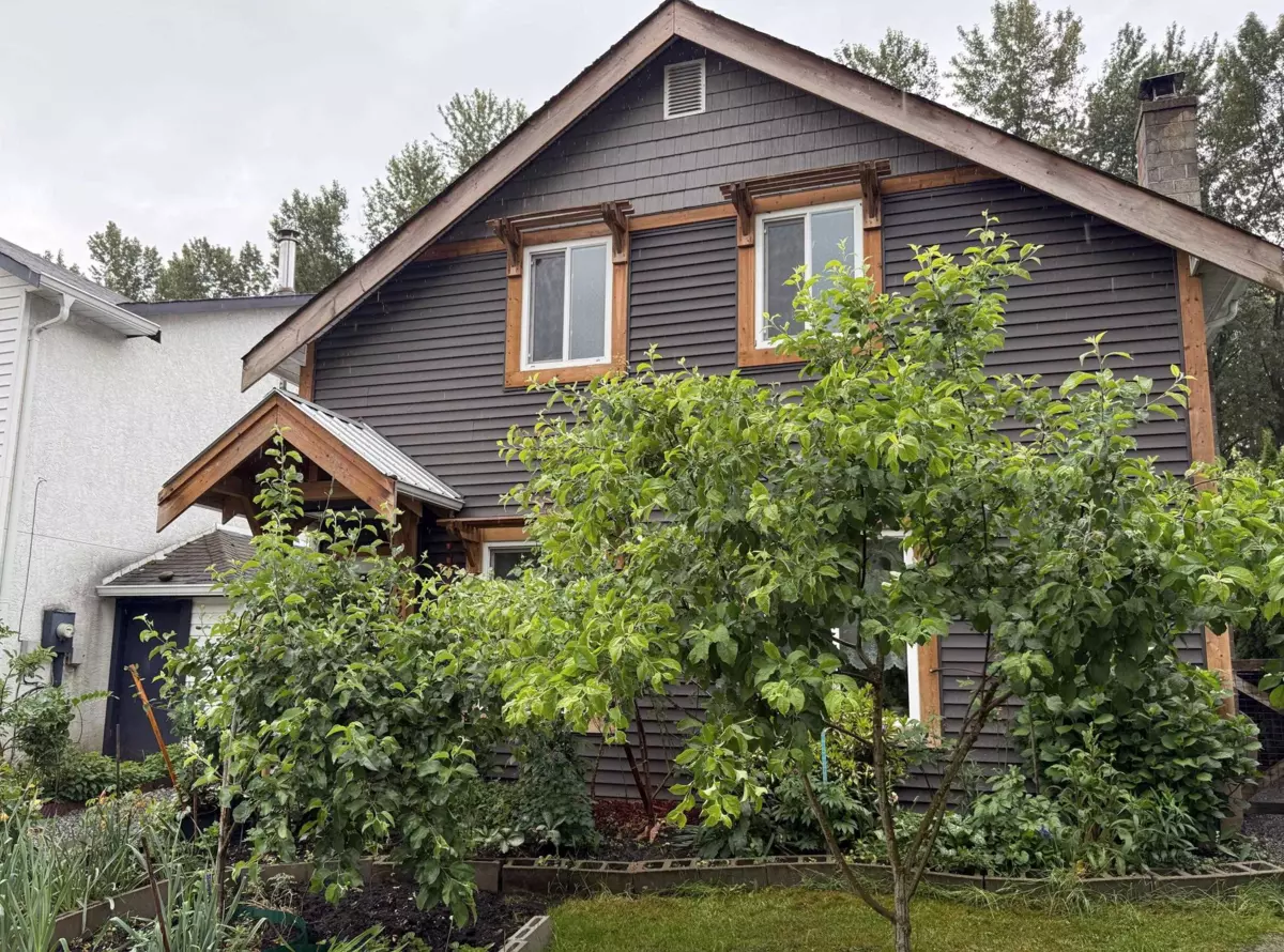 Family Room Photo of 45276 Creekside Drive, Chilliwack, BC
