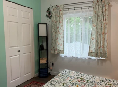 Guest Bathroom Photo of 45276 Creekside Drive, Chilliwack, BC