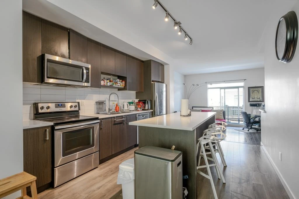 Dining Area Photo of 36 8130 136a Street, Surrey, BC