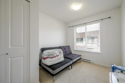 Bedroom 4 Photo of 36 8130 136a Street, Surrey, BC