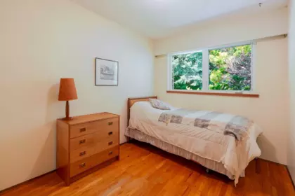 Walk-In Closet Photo of 5756 Cranley Drive, West Vancouver, BC