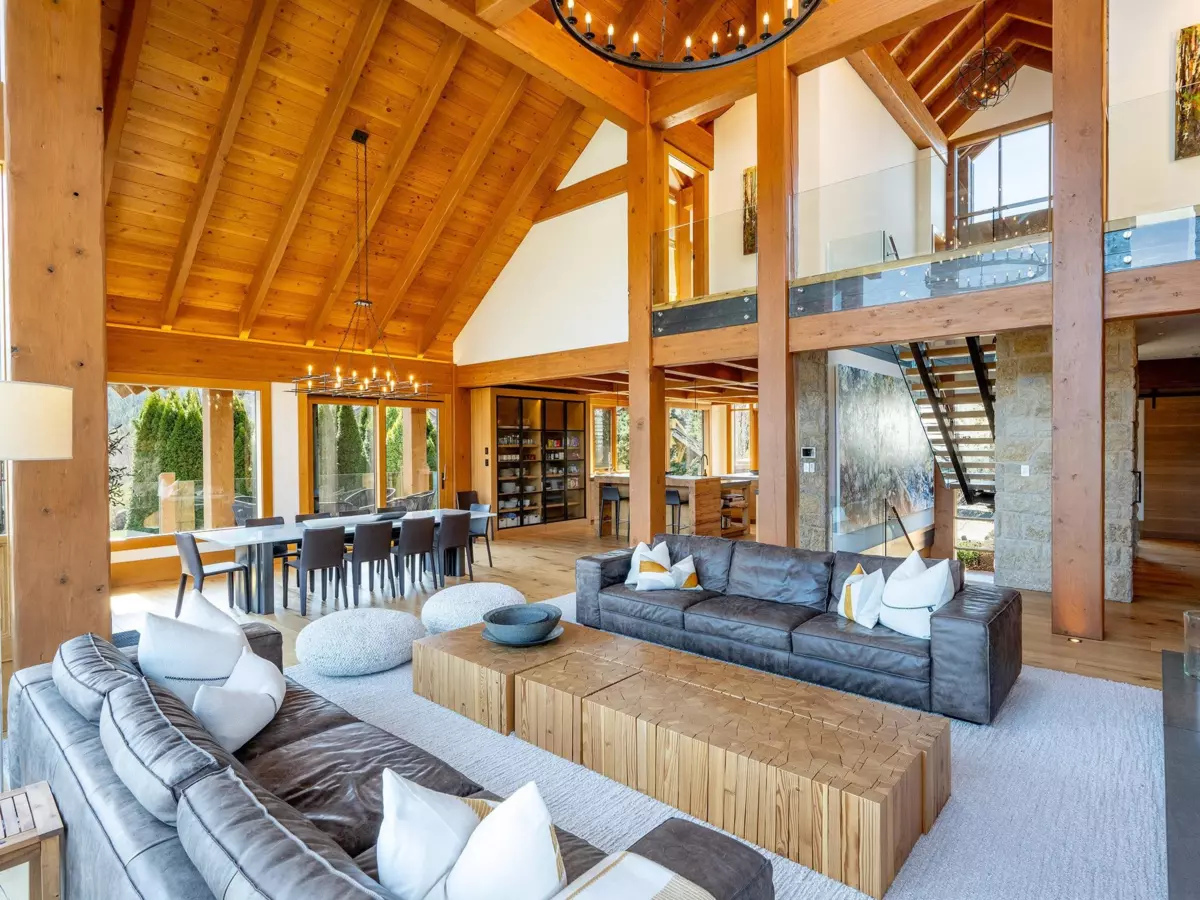 Dining Area Photo of 8441 Golden Bear Place, Whistler, BC
