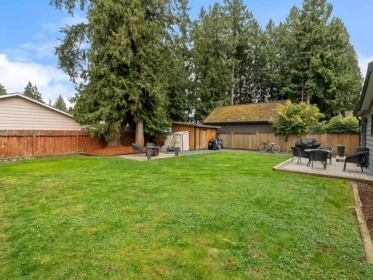 Hot Tub / Spa Photo of 4552 200a Street, Langley, BC
