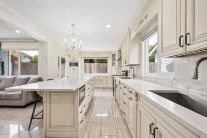 Kitchen Photo of 15 9688 No. 2 Road, Richmond, BC